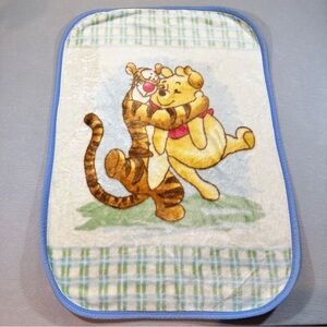 Vintage 90’s Disney Winnie the Pooh Tigger Plush Throw Blanket Crib Plaid Hugs
